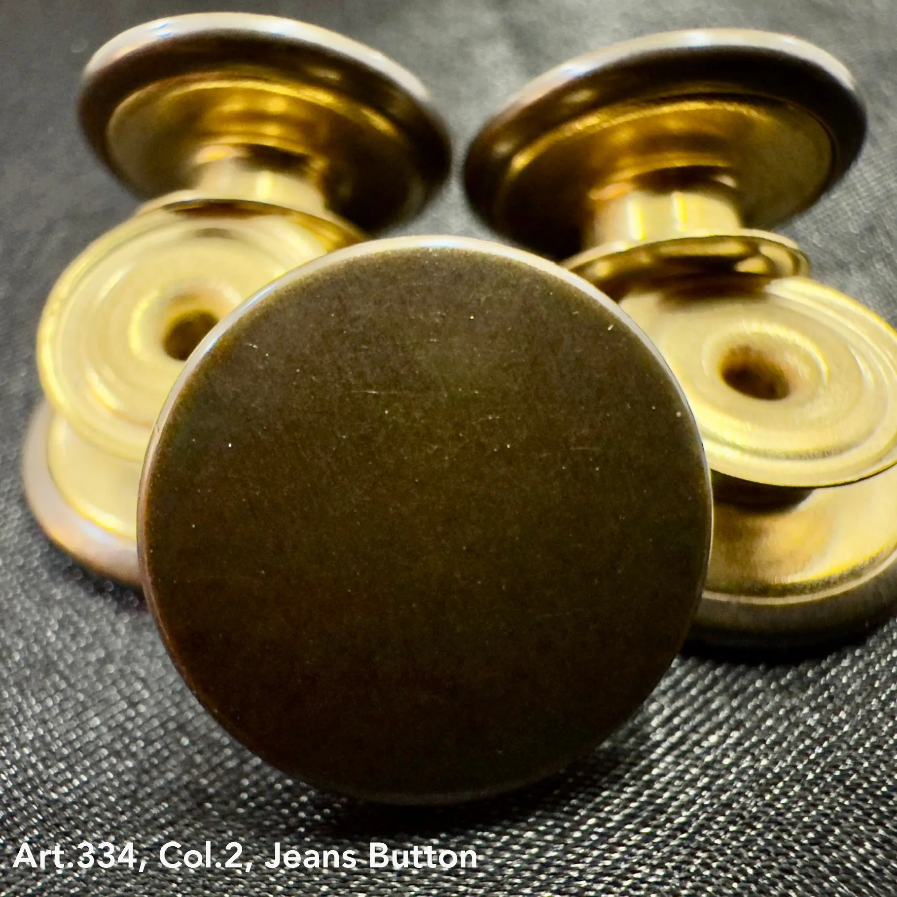Art. 334, Jean Button