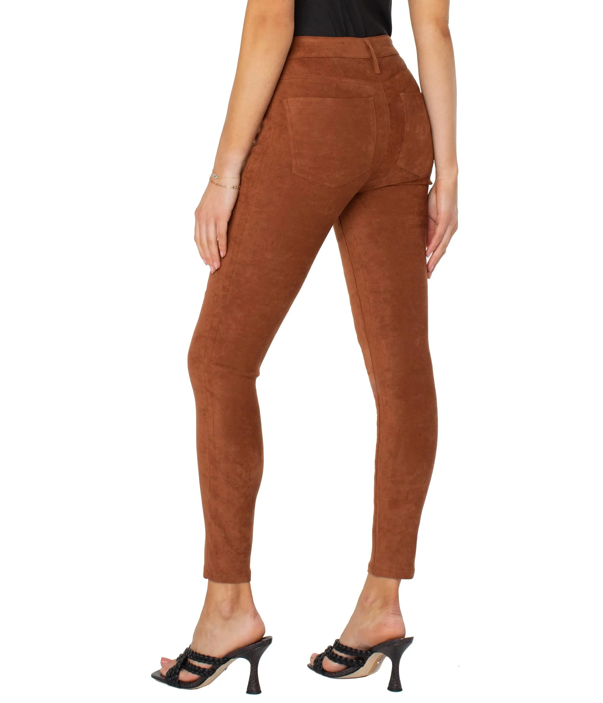 Liverpool Jeans, Abby Ankle in Stretch Suede