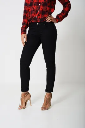 Skinny Jeans In Clean Black