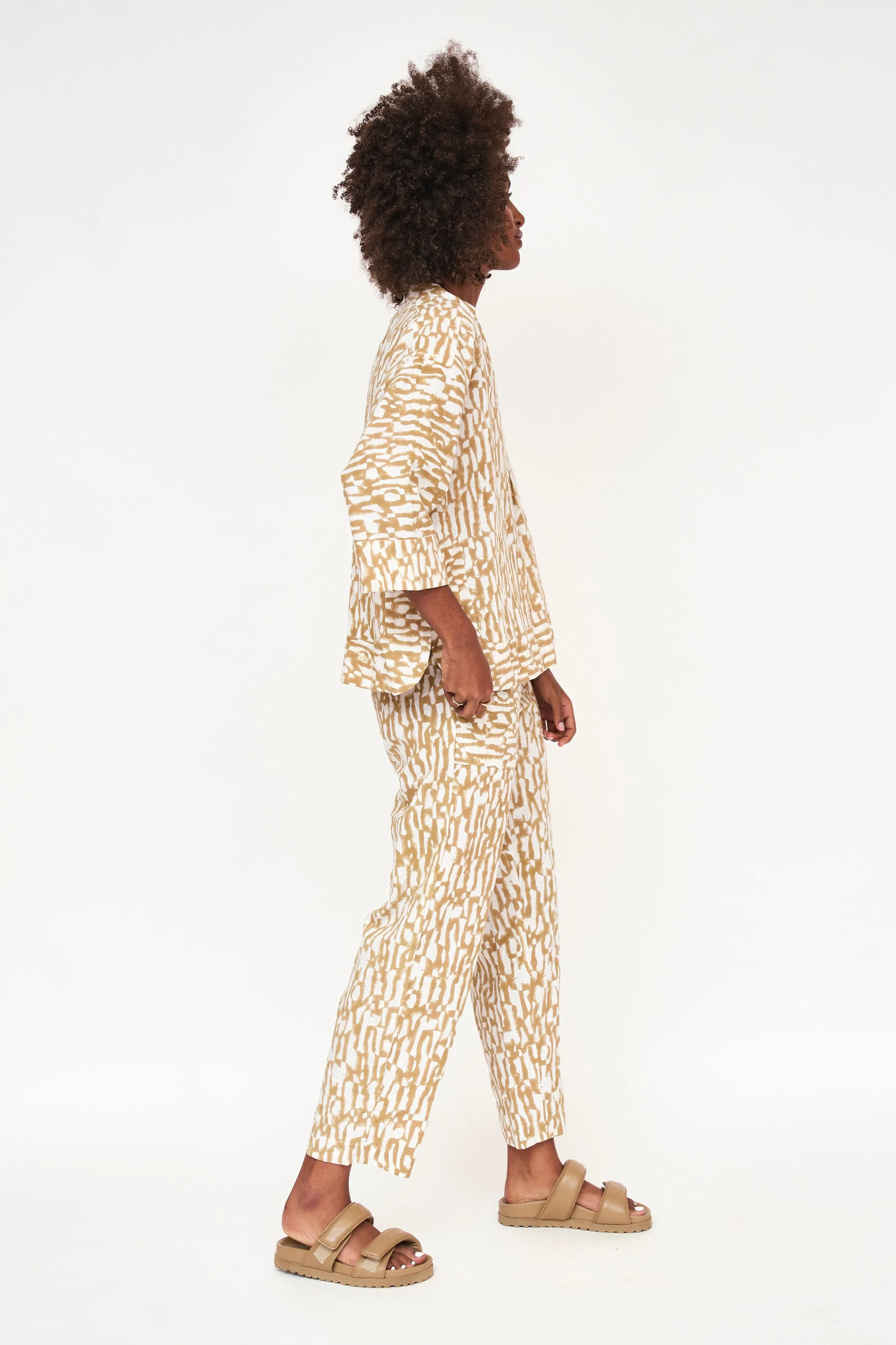 Tivot Slim Pant in Driftwood